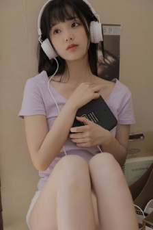 吃饭时某处紧密连接在一起免费